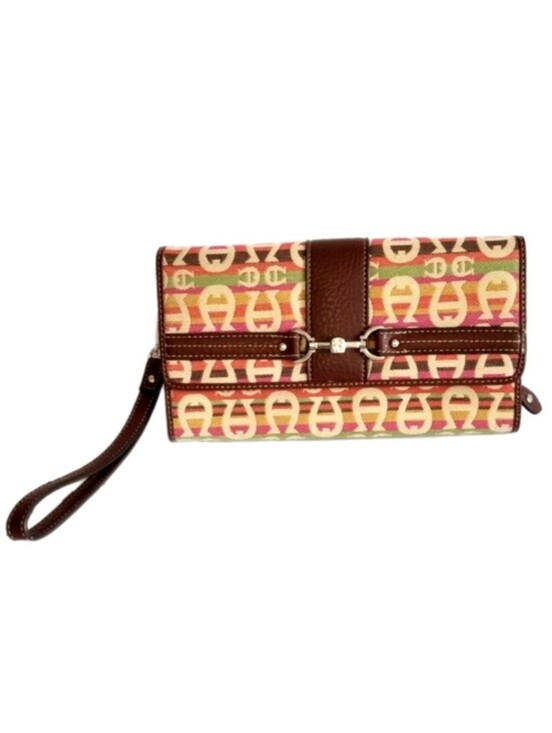 Etienne Aigner Handbags - Vintage Eitenne Aigner Wallet with Removable Strap